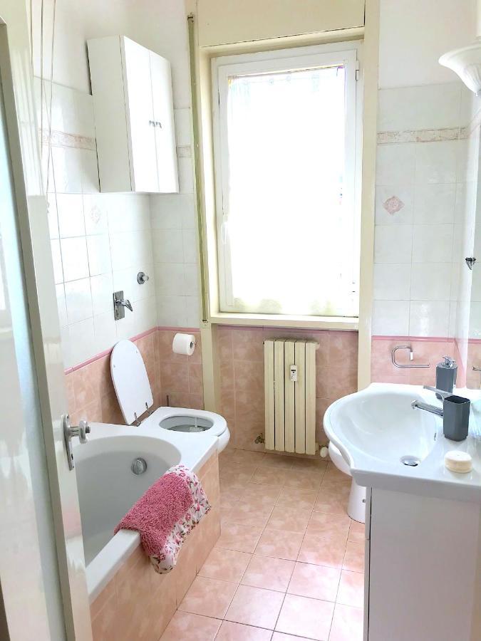 Casa Rosanna - Your Home In コモ エクステリア 写真