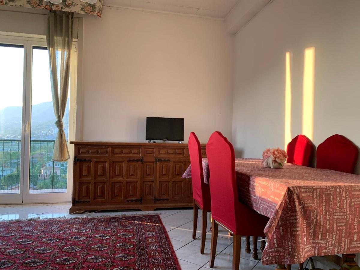 Casa Rosanna - Your Home In コモ エクステリア 写真